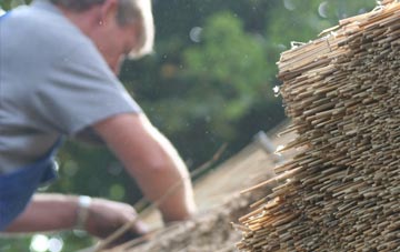 professional Fullers End thatchers